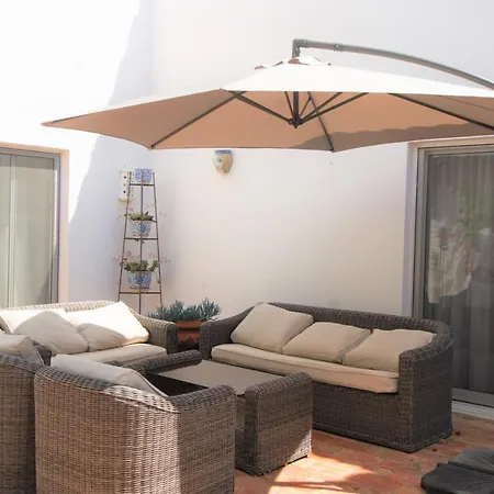 Casa Trinidade * Carvoeiro (Lagoa)